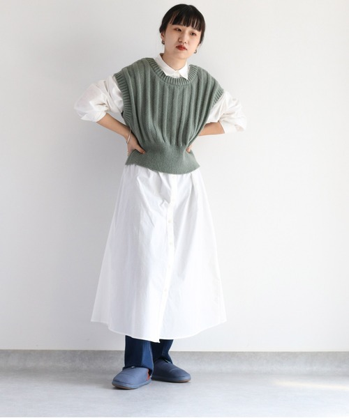 cepo（セポ）の「ショートニットベスト　２WAY（ベスト・レディース・ダークブラウン/グリーン/オフホワイト・M）」の20枚目の写真