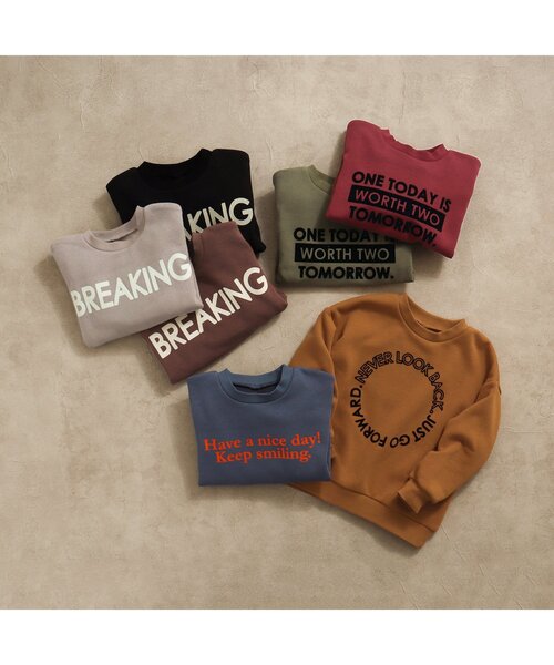 BREEZE（ブリーズ）の「【一部WEB限定カラー】あったかロゴプリントトレーナー_裏シャギー（スウェット・キッズ・キャメル/ベージュ/ワインレッド/ブラウン/ブラック/カーキ/ネイビー・110/140/150/100/90/120/130）」の17枚目の写真