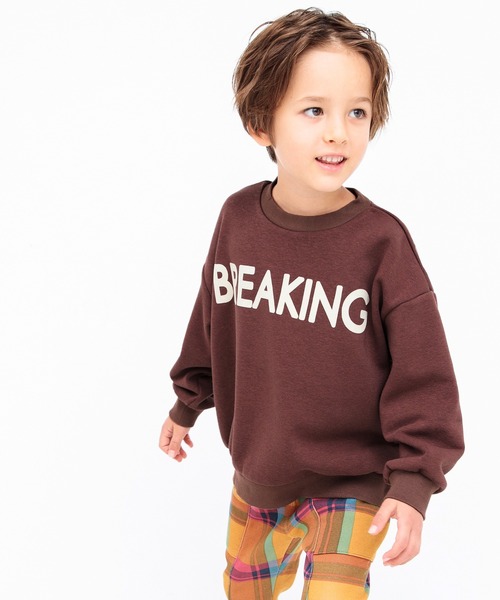 BREEZE（ブリーズ）の「【一部WEB限定カラー】あったかロゴプリントトレーナー_裏シャギー（スウェット・キッズ・キャメル/ベージュ/ワインレッド/ブラウン/ブラック/カーキ/ネイビー・110/140/150/100/90/120/130）」の9枚目の写真