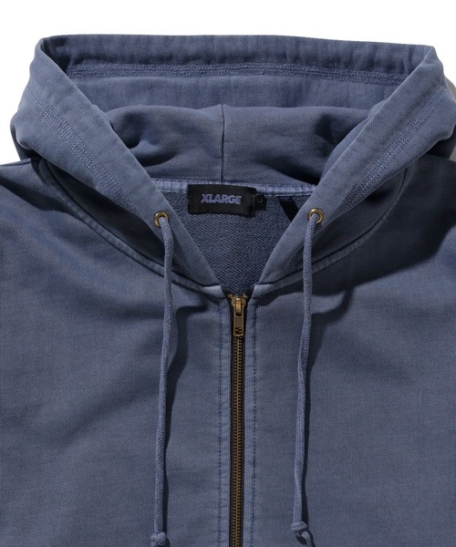 XLARGE(エクストララージ)の「PIGMENT DYED ZIP UP HOODED SWEAT(パーカー・メンズ・グリーン/ネイビー/ブラック・S/XL/L/M)」の5枚目の写真