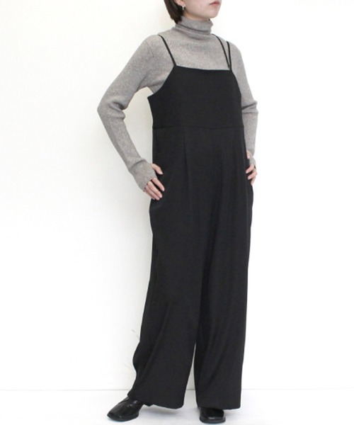 STYLEBLOCK(スタイルブロック)の「ツイルキャミオールインワン(サロペット/オーバーオール・レディース・ブラック/ホワイト系その他/グレイッシュベージュ・M)」の2枚目の写真