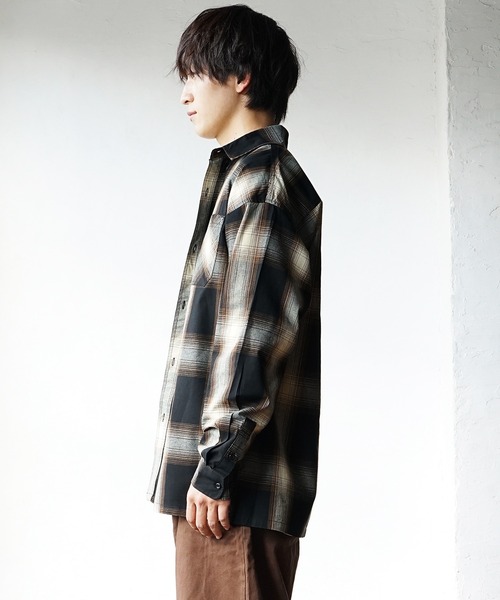 MinoriTY（マイノリティ）の「オンブレーチェック 長袖シャツ レギュラーカラーシャツ（シャツ/ブラウス・メンズ・ブラウン/ブルー/チャコール・L/M）」の18枚目の写真