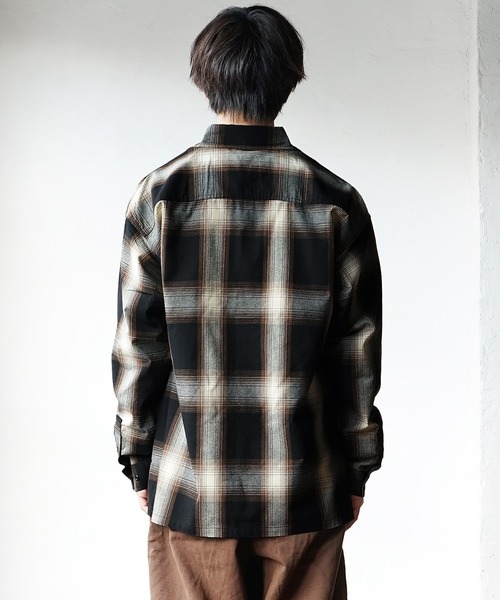 MinoriTY（マイノリティ）の「オンブレーチェック 長袖シャツ レギュラーカラーシャツ（シャツ/ブラウス・メンズ・ブラウン/ブルー/チャコール・L/M）」の19枚目の写真