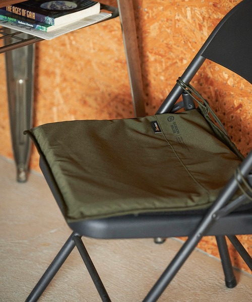 GORDON MILLER(ゴードンミラー)の「GORDON MILLER(ゴードンミラー)CORDURA(コーデュラ)ジェルシートクッション GM506(トラベルグッズ・メンズ・オリーブドラブ/ダークグレー/タン/ブラック・ONE SIZE)」の11枚目の写真