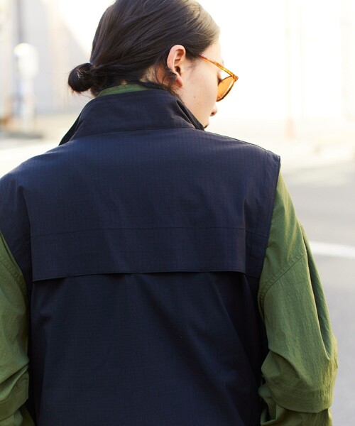 FREAK'S STORE(フリークスストア)の「FREAK'S STORE/フリークスストア CORDURA VEST/コーデュラ ナイロンミル ベスト(ベスト・メンズ・ブラック/オリーブ・MEDIUM/LARGE)」の4枚目の写真