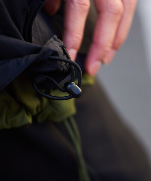 FREAK'S STORE(フリークスストア)の「FREAK'S STORE/フリークスストア CORDURA VEST/コーデュラ ナイロンミル ベスト(ベスト・メンズ・ブラック/オリーブ・MEDIUM/LARGE)」の15枚目の写真