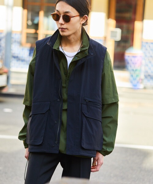 FREAK'S STORE(フリークスストア)の「FREAK'S STORE/フリークスストア CORDURA VEST/コーデュラ ナイロンミル ベスト(ベスト・メンズ・ブラック/オリーブ・MEDIUM/LARGE)」の18枚目の写真