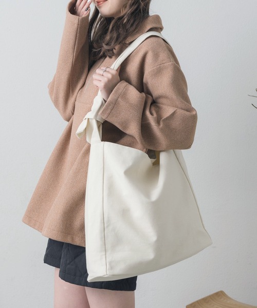 RETRO GIRL（レトロガール）の「キャンバスBIGショルダー（ショルダーバッグ・レディース・ブラック/オレンジ/ナチュラル・ONE SIZE）」の2枚目の写真