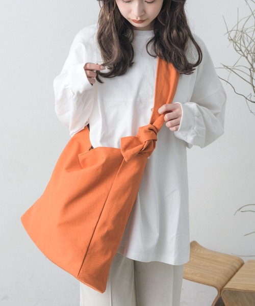 RETRO GIRL（レトロガール）の「キャンバスBIGショルダー（ショルダーバッグ・レディース・ブラック/オレンジ/ナチュラル・ONE SIZE）」の3枚目の写真