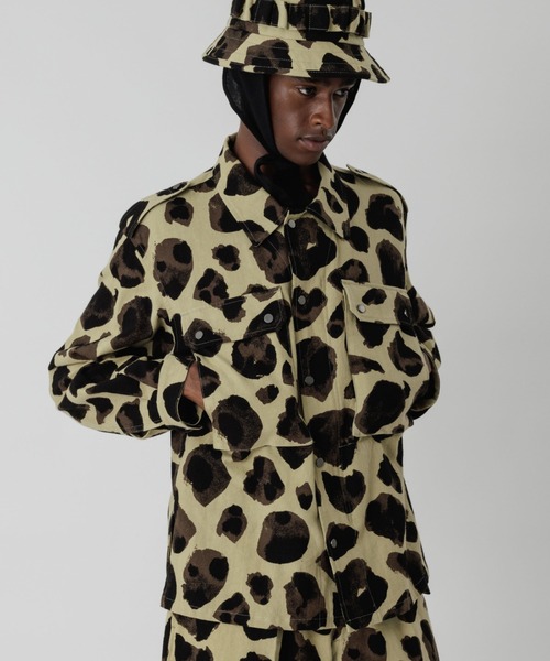 SASQUATCHfabrix.（サスクワァッチファブリックス）の「Sasquatchfabrix./サスクワッチファブリックス/ANIMAL PATTERN LINEN SHIRT JACKET 23SS-SY9-001（カバーオール・メンズ・ブラウン/マスタード・M）」の2枚目の写真