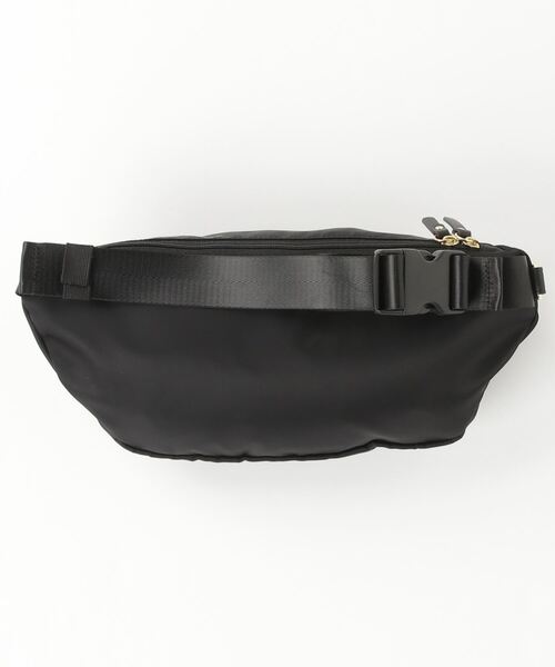 Legato Largo(レガートラルゴ)の「Legato Largo/ レガートラルゴ / ブラッシュアップナイロン クロスボディ / LT-D1231(ボディバッグ/ウエストポーチ・レディース・ブルー/オリーブ/ブラック/ベージュ系その他・ONESIZE)」の7枚目の写真