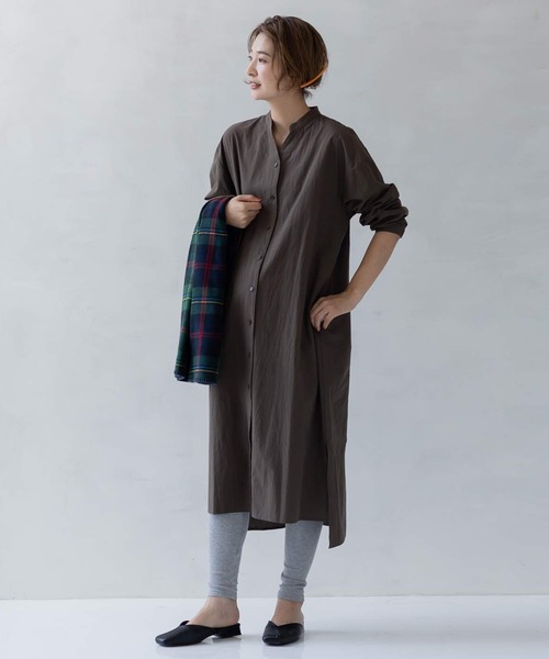 フェリシモMama(フェリシモママ)の「Moredde マタニティから産後も使える しめつけないのが心地いいウエストクロス仕様のリブレギンス(マタニティウェア/グッズ・レディース・グレー/ブラック/ダークグレー・MEDIUM/LARGE/X-LARGE/XX-LARGE)」の7枚目の写真