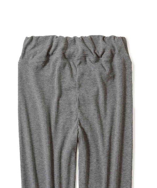 フェリシモMama(フェリシモママ)の「Moredde マタニティから産後も使える しめつけないのが心地いいウエストクロス仕様のリブレギンス(マタニティウェア/グッズ・レディース・グレー/ブラック/ダークグレー・MEDIUM/LARGE/X-LARGE/XX-LARGE)」の17枚目の写真