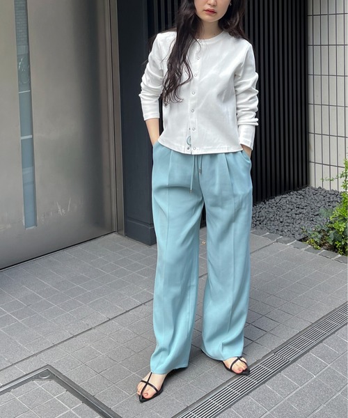 feepur（フェピュール）の「タックイージースラックス（スラックス・レディース・ブルー/グレー/ブラック/アイボリー・SMALL/MEDIUM）」の19枚目の写真