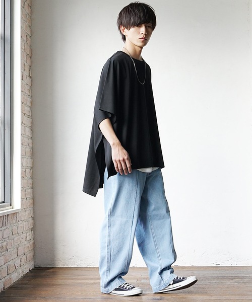 MinoriTY(マイノリティ)の「【MinoriTY】バックスリットポンチョTシャツ オーバーサイズ メンズ(Tシャツ/カットソー・メンズ・ブラック/グリーン/ブルー/グレイッシュベージュ・M/L/S)」の6枚目の写真