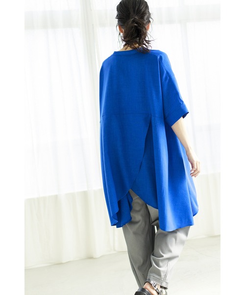 OSMOSIS(オズモーシス)の「フレアーヘムブラウス(シャツ/ブラウス・レディース・ブルー/ブラック/ホワイト・ONE SIZE)」の22枚目の写真