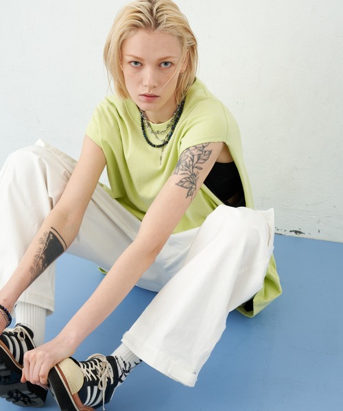 AIVER（アイバー）の「AIVER　16/-ウォッシュ天竺ワイドN/S TEE（Tシャツ/カットソー・メンズ・ブラック/ホワイト/チャコールグレー/イエロー・SMALL/MEDIUM/LARGE）」の9枚目の写真