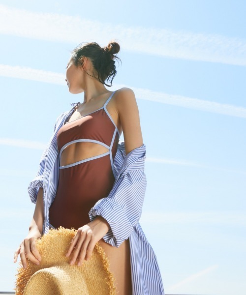 QFORON(キュフォロン)の「カットアウトパイピングワンピース水着(水着・レディース・ブラウン・LL/L/M)」の6枚目の写真