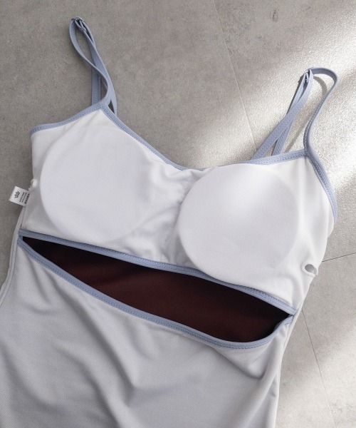 QFORON(キュフォロン)の「カットアウトパイピングワンピース水着(水着・レディース・ブラウン・LL/L/M)」の16枚目の写真