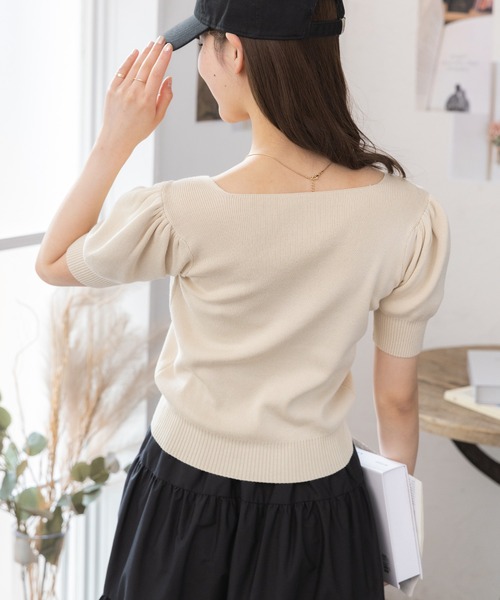 Ada.(エイダ)の「今なら490円!フロントギャザーパフスリニット(ニット/セーター・レディース・オフホワイト/ライトベージュ/ブラック・FREE)」の6枚目の写真