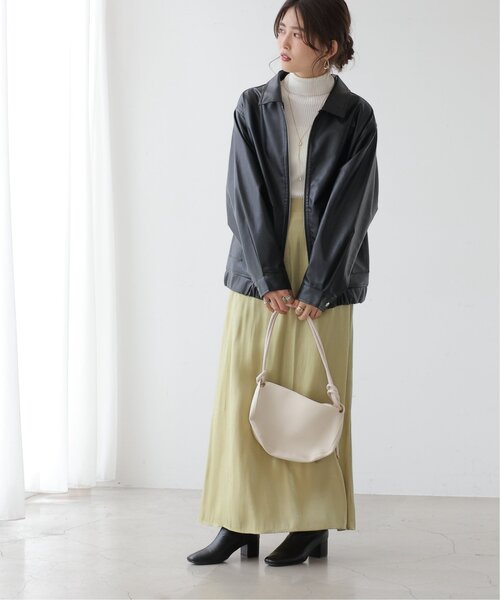 frames RAY CASSIN（フレームスレイカズン）の「合皮ブルゾン（ブルゾン・レディース・ブラック/ダークブラウン/キナリ・FREE）」の7枚目の写真