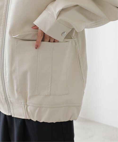 frames RAY CASSIN（フレームスレイカズン）の「合皮ブルゾン（ブルゾン・レディース・ブラック/ダークブラウン/キナリ・FREE）」の21枚目の写真