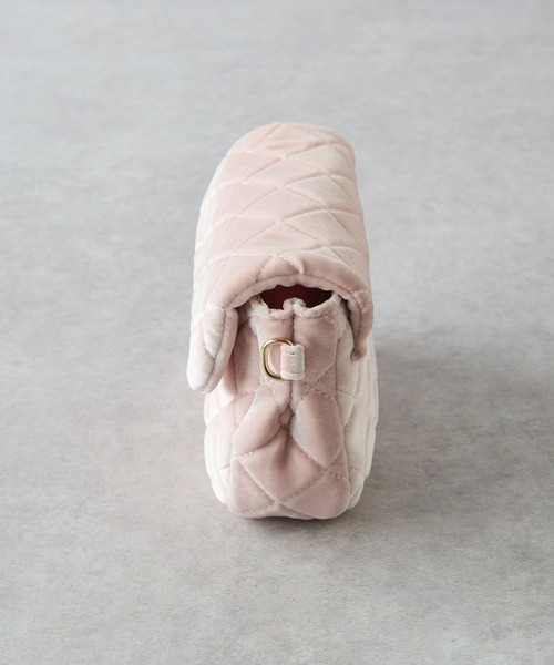 un dix cors（アンディコール）の「チェーンベロアキルティングバッグ（ショルダーバッグ・レディース・ボルドー/ブラック/ピンクベージュ/イエロー・FREE）」の15枚目の写真