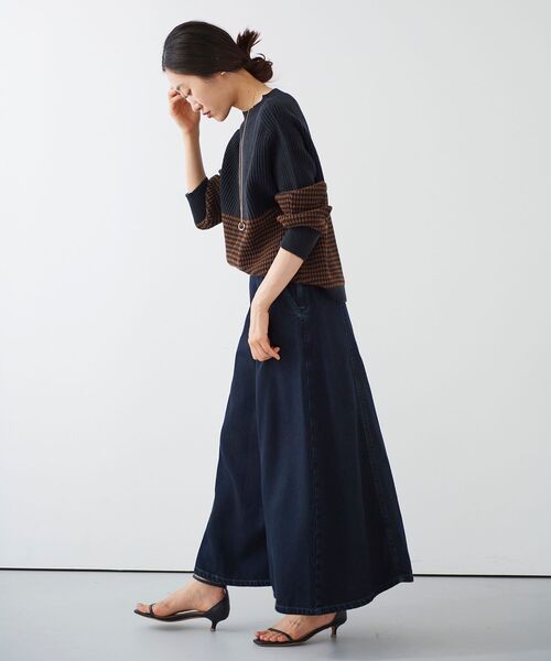 le.coeur blanc（ルクールブラン）の「デニムフレアロングスカート（デニムスカート・レディース・ブルー/ブラック・36/38）」の10枚目の写真