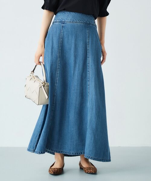 le.coeur blanc（ルクールブラン）の「デニムフレアロングスカート（デニムスカート・レディース・ブルー/ブラック・36/38）」の13枚目の写真