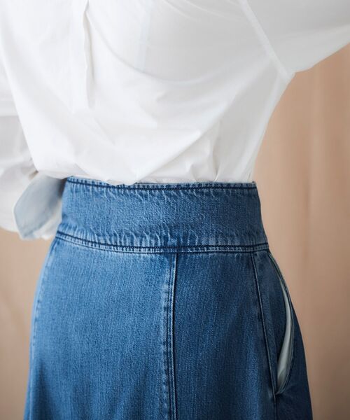 le.coeur blanc（ルクールブラン）の「デニムフレアロングスカート（デニムスカート・レディース・ブルー/ブラック・36/38）」の20枚目の写真