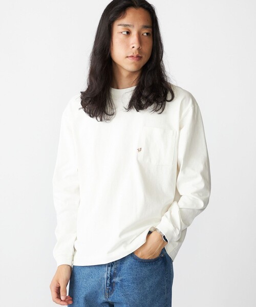 SHIPS（シップス）の「【WEB限定】SHIPS:〈汗染み防止加工〉ワンポイントロゴ ビッグシルエットヘビーウェイトTシャツ（Tシャツ/カットソー・メンズ・グレー/ベージュ/ネイビー/ホワイト/ブラック/ホワイト系/チャコールグレー/オフホワイト・MEDIUM/X-LARGE/LARGE/SMALL）」の2枚目の写真