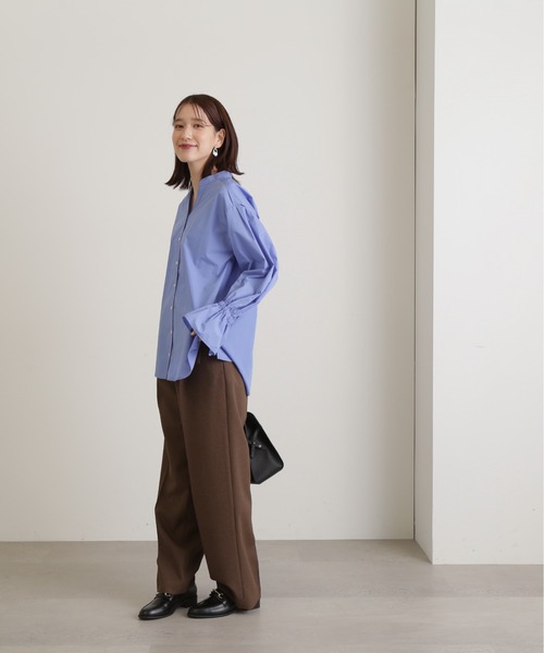 N.(N. Natural Beauty Basic)(エヌエヌナチュラルビューティーベーシック)の「◆フレアカフスチュニックブラウス(シャツ/ブラウス・レディース・オフホワイト/ブルー/ストライプ・MEDIUM)」の9枚目の写真