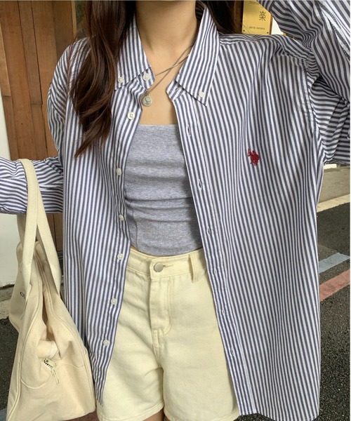 U.S. POLO ASSN.(ユーエスポロアッスン)の「Ada. / U.S. POLO ASSN. オックスBDシャツ PLM33700(シャツ/ブラウス・レディース・オフホワイト/ネイビー/ライラック/ネイビー×ホワイト・L/M)」の3枚目の写真