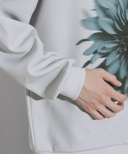 tk.TAKEO KIKUCHI（ティーケータケオキクチ）の「◆アソートフラワービッグカットソー（Tシャツ/カットソー・メンズ・ブラック系/グレー系/グレー系1/ブラック系1・02/03）」の10枚目の写真