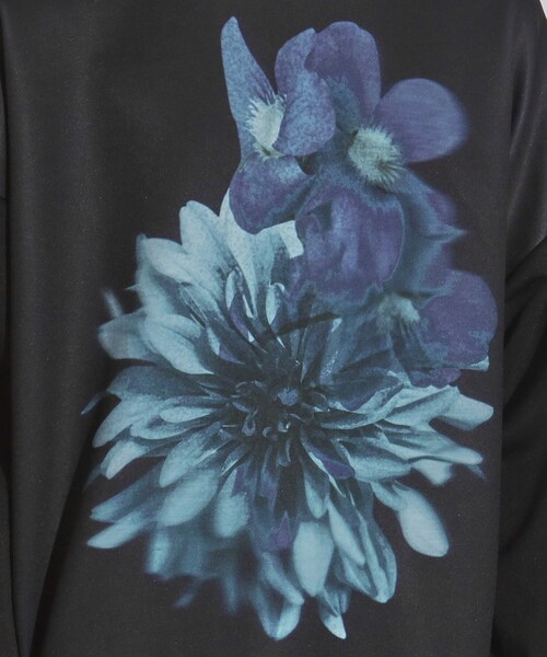 tk.TAKEO KIKUCHI（ティーケータケオキクチ）の「◆アソートフラワービッグカットソー（Tシャツ/カットソー・メンズ・ブラック系/グレー系/グレー系1/ブラック系1・02/03）」の12枚目の写真