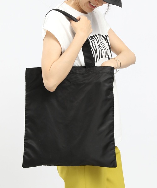 GLOBAL WORK Smile Seed Store（グローバルワーク スマイルシードストア）の「ベーシックトート/撥水/185295（トートバッグ・レディース・ベージュ/ネイビー/ブラック・FREE）」の2枚目の写真