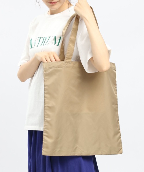 GLOBAL WORK Smile Seed Store（グローバルワーク スマイルシードストア）の「ベーシックトート/撥水/185295（トートバッグ・レディース・ベージュ/ネイビー/ブラック・FREE）」の8枚目の写真