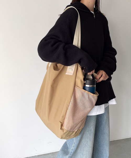 CANAL JEAN(キャナルジーン)の「El mar ミリタリートートバッグ(トートバッグ・レディース・ベージュ/カーキ・ONE SIZE)」の4枚目の写真