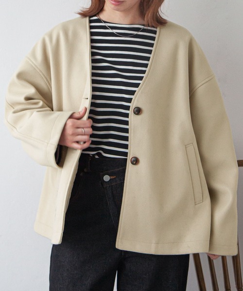 Chillfar（チルファー）の「ノーカラーショートジャケットコート（ノーカラージャケット・レディース・カーキ/ブラック/グレー/アイボリー・FREE）」の10枚目の写真