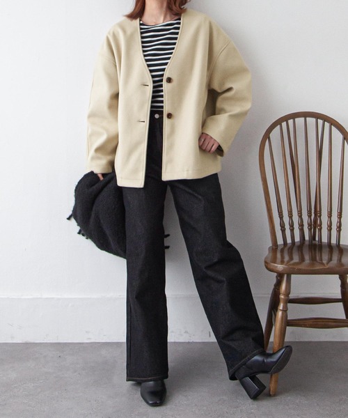 Chillfar（チルファー）の「ノーカラーショートジャケットコート（ノー