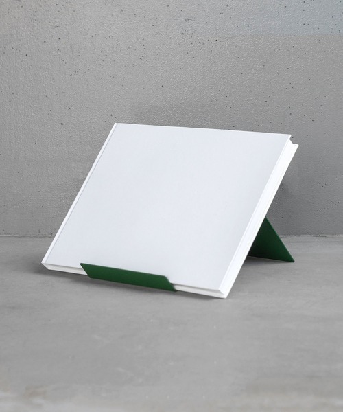 HIGHTIDE（ハイタイド）の「ブック＆ディスプレイスタンド ブックスタンド スチール 本立て（収納グッズ・レディース・イエロー/ライトブルー/グリーン・FREE）」の13枚目の写真