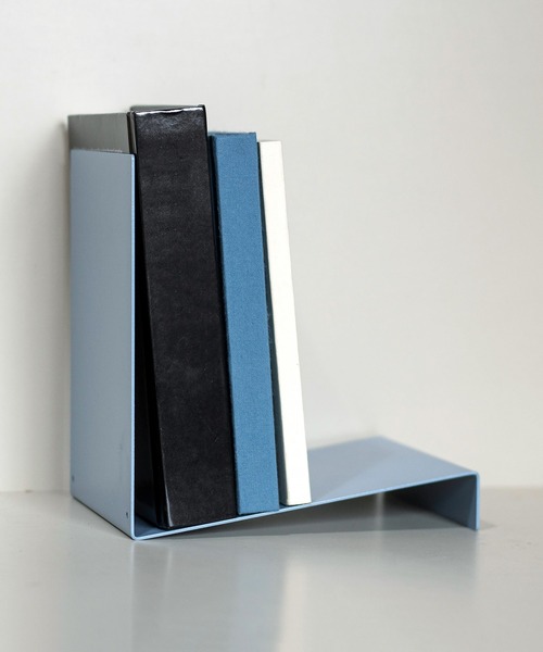 HIGHTIDE（ハイタイド）の「ブック＆ディスプレイスタンド ブックスタンド スチール 本立て（収納グッズ・レディース・イエロー/ライトブルー/グリーン・FREE）」の11枚目の写真