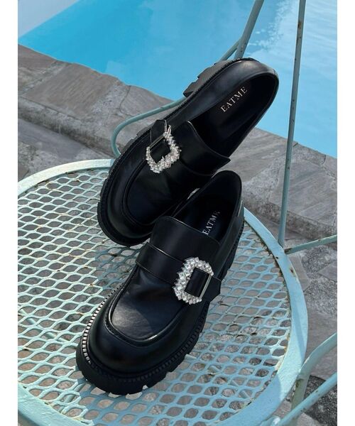 EATME（イートミー）の「ビジューバックルローファーシューズ（ローファー・レディース・ベージュ/ブラック・S/L/M）」の4枚目の写真