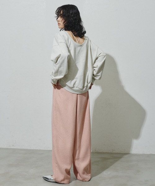 Aunt Marie's（アントマリーズ）の「オーバーサイズバックオープンスウェット（スウェット・レディース・ピンク/チャコールグレー/ナチュラル・FREE）」の8枚目の写真