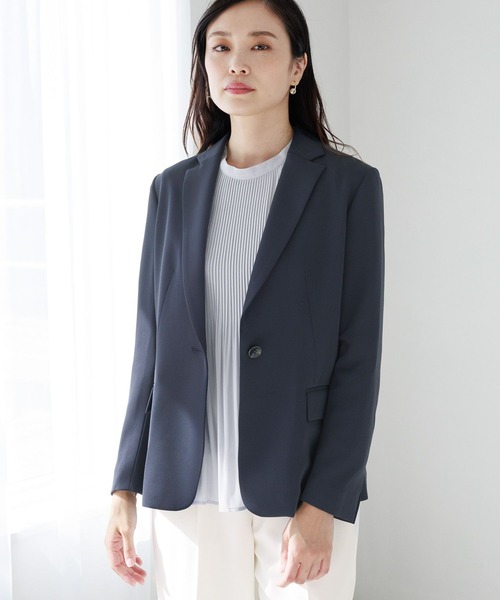 Elura（エルーラ）の「＜セレモニーでも仕事でも使える！＞ 映えラクジャケット（テーラードジャケット・レディース・ブラック/ネイビー・LARGE/MEDIUM）」の16枚目の写真