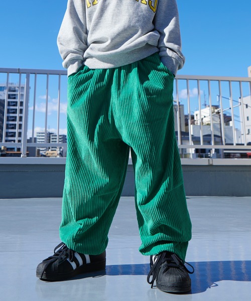 PAIRMANON STREET（ペアマノンストリート）の「【PAIRMANON STREET】コーデュロイ サーカス バルーン シルエット パンツ（その他パンツ・キッズ・グリーン/オフホワイト/ベージュ/ブラック/オリーブ・140/130/150/90/110/120/100）」の5枚目の写真