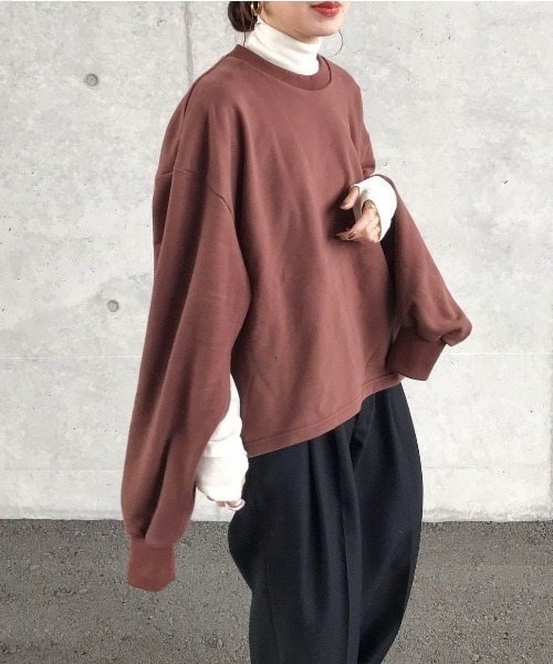 ord(オルド)の「ord/オルド/ラウンドテイル裏毛クルーネックスウェット(スウェット・レディース・ブラウン/グレー/ブラック・SMALL/MEDIUM/LARGE)」の21枚目の写真