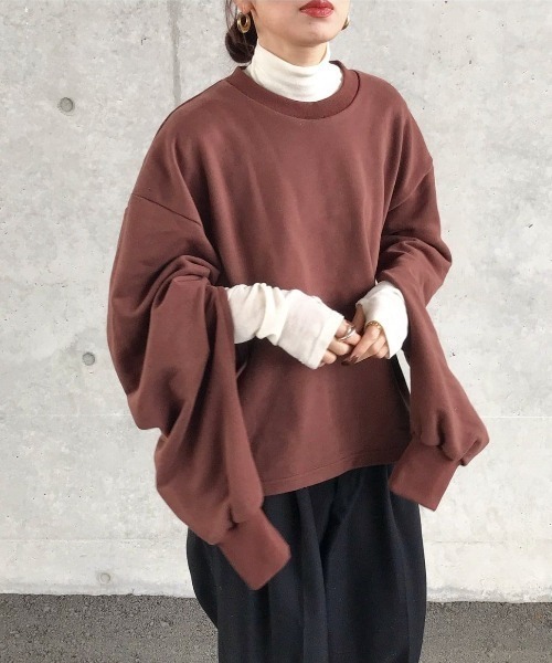ord(オルド)の「ord/オルド/ラウンドテイル裏毛クルーネックスウェット(スウェット・レディース・ブラウン/グレー/ブラック・SMALL/MEDIUM/LARGE)」の22枚目の写真