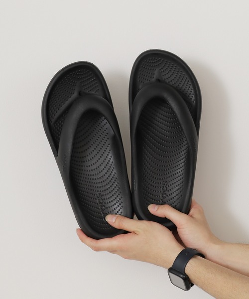 【セール】CROCS/クロックス MELLOW RECOVERY FLIP トングサンダル（サンダル）｜crocs（クロックス）
