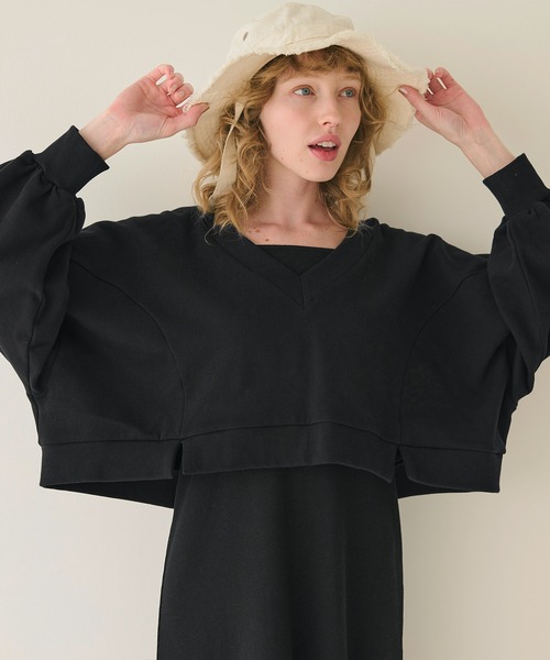 coca(coca)(コカ)の「【WEB限定セール】Vネッククロップド丈コットンスウェット(スウェット・レディース・ブラック/ベージュ・L/M)」の14枚目の写真